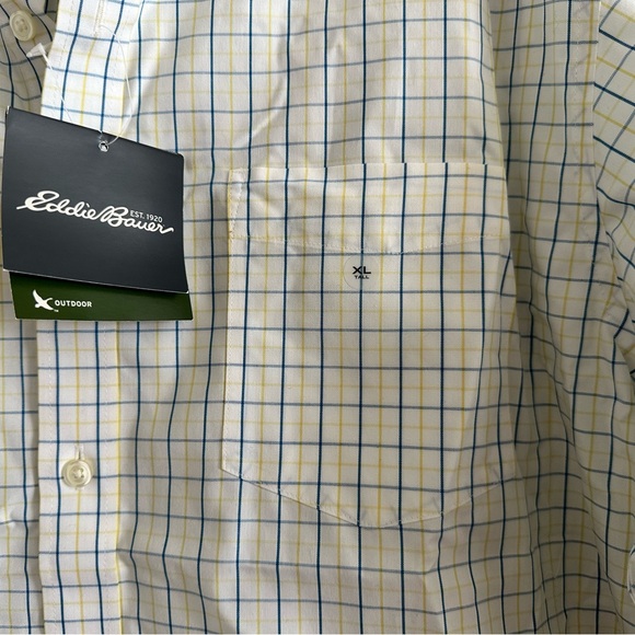 Eddie Bauer Men's White Checked Wrinkle Free Relaxed Fit Button Down Shirt, TXL - Picture 3 of 10